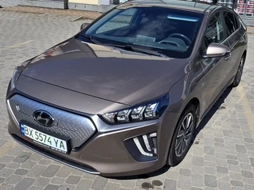 Авто Hyundai Ioniq 2019 № 8675253