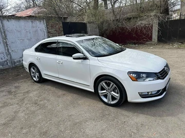 Авто Volkswagen Passat Sedan 2012 № 8675420