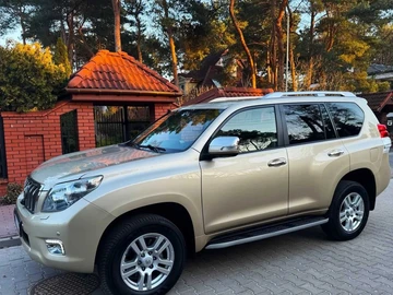 Авто Toyota Land Cruiser Prado 150 2010 № 8675426