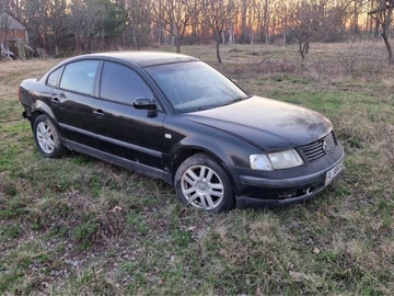 Авто Volkswagen Passat Sedan 2000 № 8675433