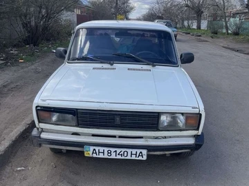 Авто ВАЗ 2105 1985 № 8675439