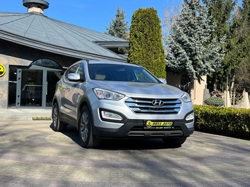 Авто Hyundai Santa Fe 2013 № 8675510