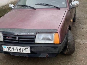 Авто ВАЗ 21099 1997 № 8675817