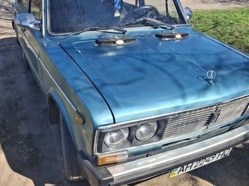 Авто ВАЗ 2107 1988 № 8675849
