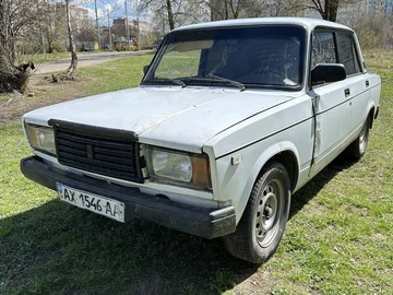 Авто ВАЗ 2107 1989 № 8675882