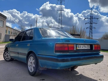 Авто Mazda 929 1990 № 8675933