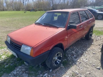 Авто ВАЗ 2109 1988 № 8676164