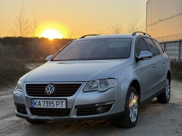 Авто Volkswagen Passat Hatchback 2008 № 8676175