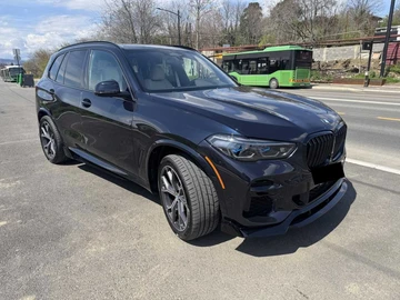Авто BMW X5 2022 № 8676479