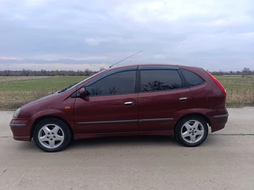 Авто Nissan Almera Tino 2002 № 8676502