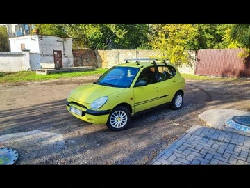 Авто Daihatsu Sirion 1998 № 8676855