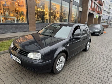 Авто Volkswagen Golf 2002 № 8677085