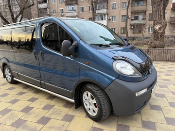 Авто Opel Vivaro 2003 № 8677233