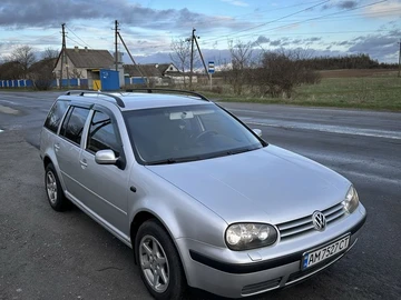 Авто Volkswagen Golf 2005 № 8677247