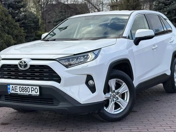 Авто Toyota Rav 4 2021 № 8677677