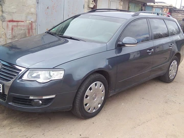 Авто Volkswagen Passat Variant 2009 № 8677693