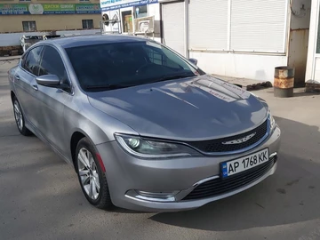 Авто Chrysler 200 2015 № 8677698
