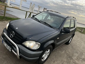 Авто Mercedes Ml Серия 2001 № 8677710