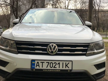 Авто Volkswagen Tiguan 2018 № 8677788