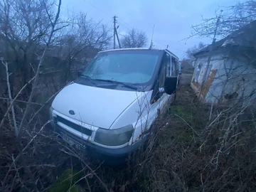 Авто Ford Transit 2000 № 8677813