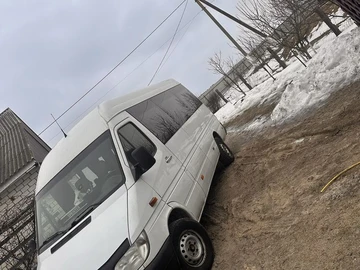 Авто Mercedes 300 2004 № 8677827