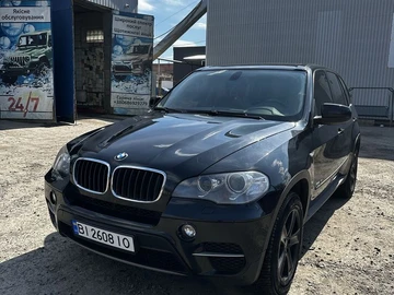 Авто BMW X5 2010 № 8677849