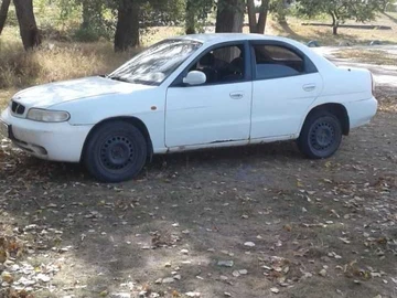 Авто Daewoo Nubira 1998 № 8677860