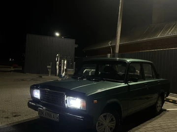 Авто ВАЗ 2107 2007 № 8677862