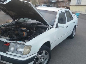 Авто Mercedes 200 1991 № 8677888
