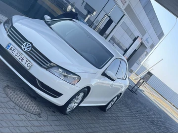 Авто Volkswagen Passat Sedan 2014 № 8677899