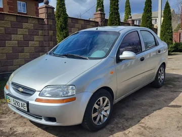 Авто Chevrolet Aveo 2004 № 8677905