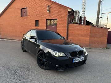 Авто BMW 5 Серия 2004 № 8677956