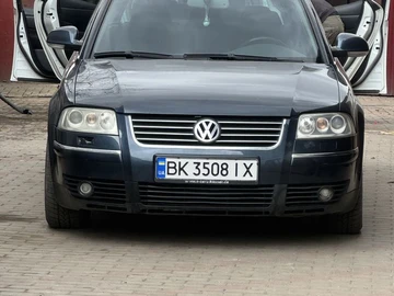 Авто Volkswagen Passat Variant 2004 № 8678003