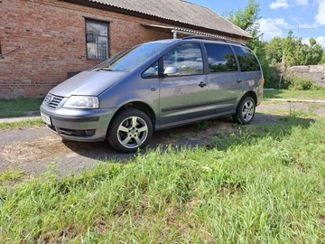 Авто Volkswagen Sharan 2008 № 8678047