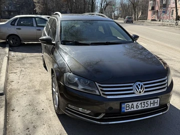 Авто Volkswagen Passat Hatchback 2012 № 8678167