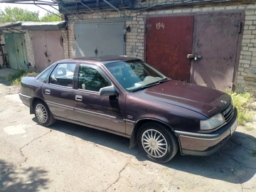 Авто Opel Vectra 1992 № 8678305