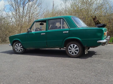 Авто ВАЗ 2101 1976 № 8678326