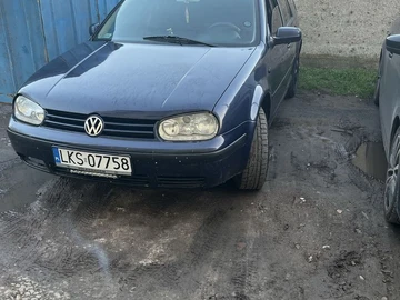 Авто Volkswagen Golf 2001 № 8678498
