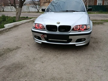 Авто BMW 3 Серия 2003 № 8678595