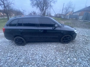 Авто Skoda Fabia 2009 № 8678612