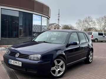 Авто Volkswagen Golf 2000 № 8678626