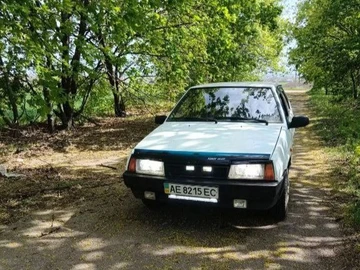 Авто ВАЗ 2109 1991 № 8678787