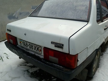 Авто ВАЗ 21099 1998 № 8678806