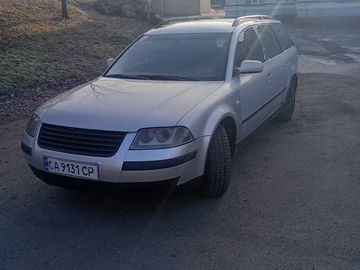 Авто Volkswagen Passat Variant 2003 № 8678876