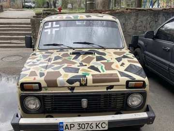 Авто ВАЗ 21213 1983 № 8678894