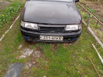 Авто Opel Vectra 1990 № 8678958