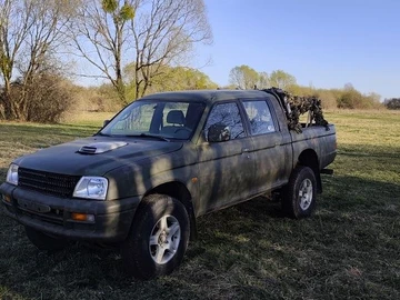 Авто Mitsubishi L 200 2003 № 8678986