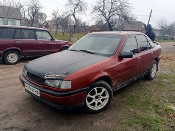 Авто Opel Vectra 1990 № 8679158