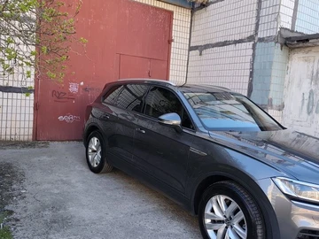 Авто Volkswagen Touareg 2020 № 8679171