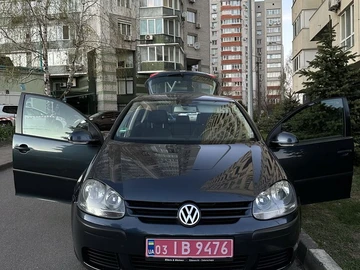 Авто Volkswagen Golf 2005 № 8679190